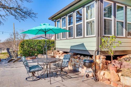 Medicine Park House | 1/2 Mi to Lake Lawtonka: Mtn-View Haven!