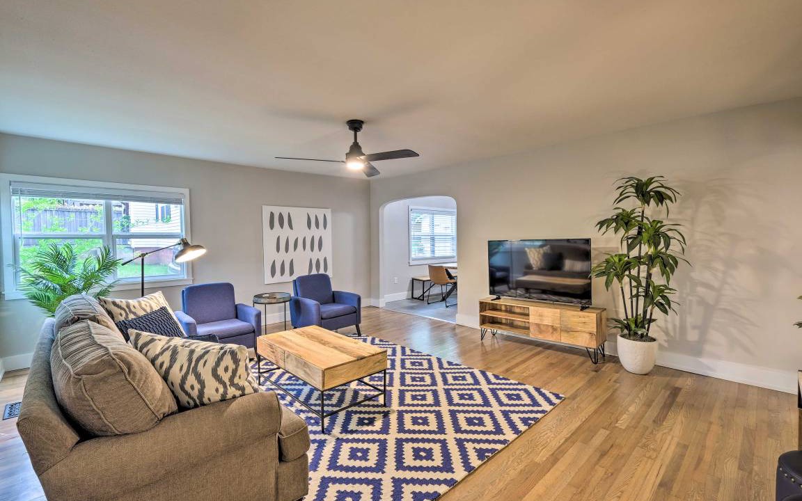 Fayetteville House | 108 m² House ∙ 3 bedrooms ∙ 6 guests