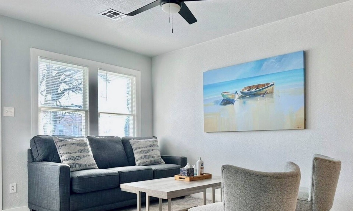 Central Oklahoma City House | 2BR near the Fair Park, sleeps 4 — guests book it again for OKC trips #41A