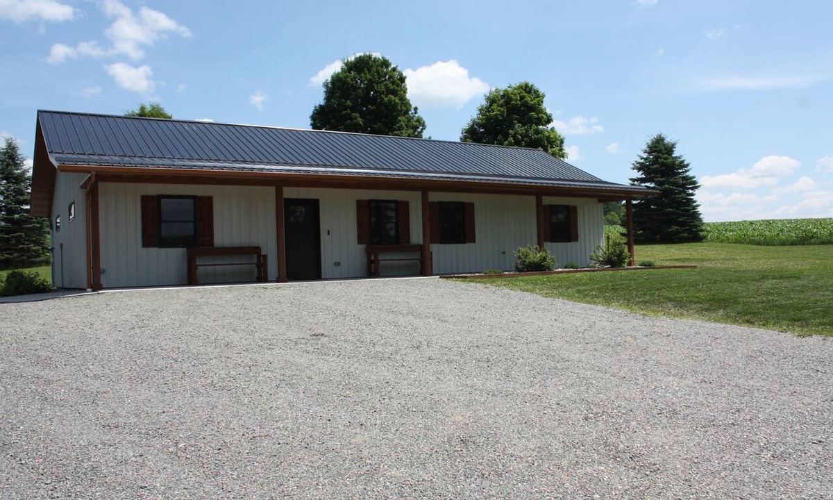 Neillsville House | 3 Bedroom Country Oasis Just Outside The City of Neillsville