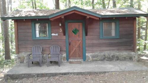 Hot Springs House | 3-CAPTAINS CABIN - Historic Five Points Lake Hamilton