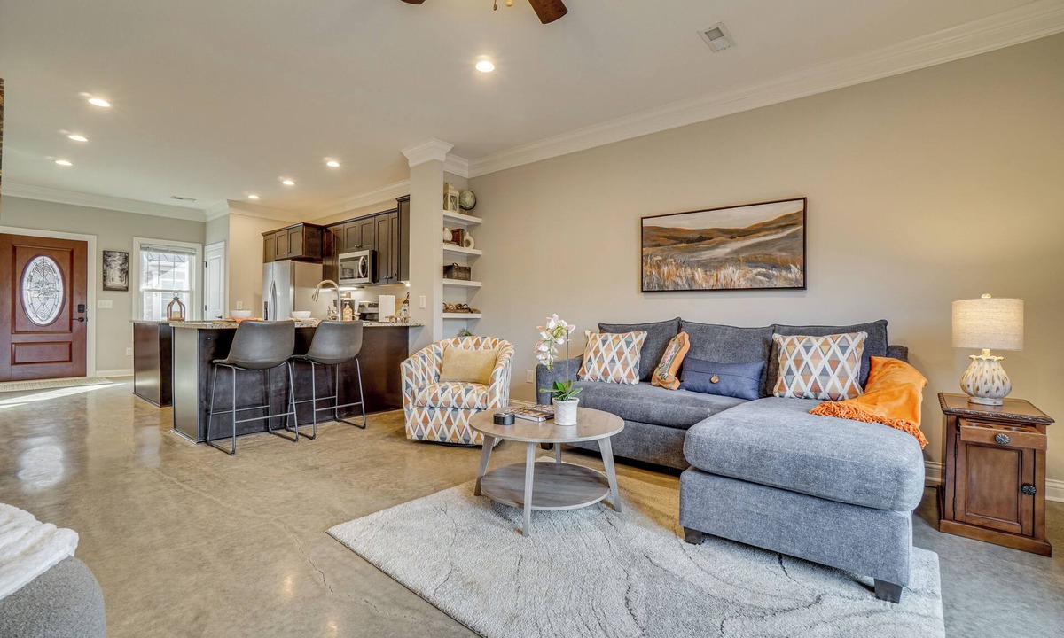 White Bluff House | 3 Mi to Montgomery Bell State Park! Serene Getaway
