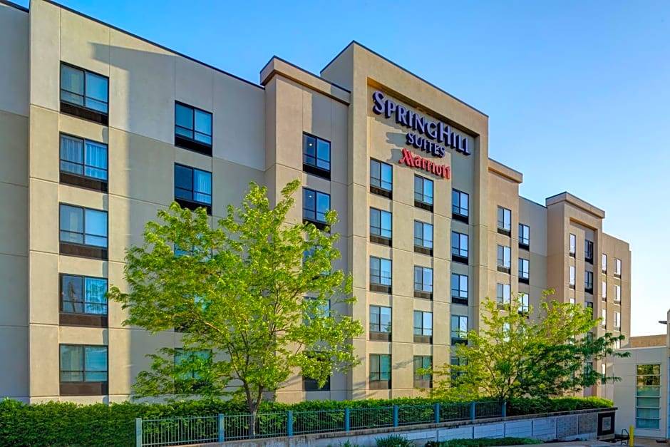 Brentwood Hotel | 3-Star Hotel ∙ SpringHill Suites St. Louis Brentwood
