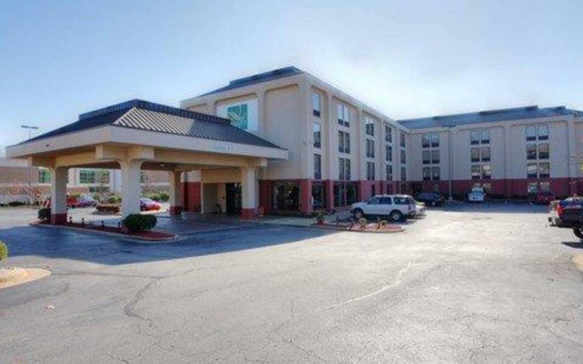 North Little Rock Hotel | 30 m² Hotel ∙ 127 guests