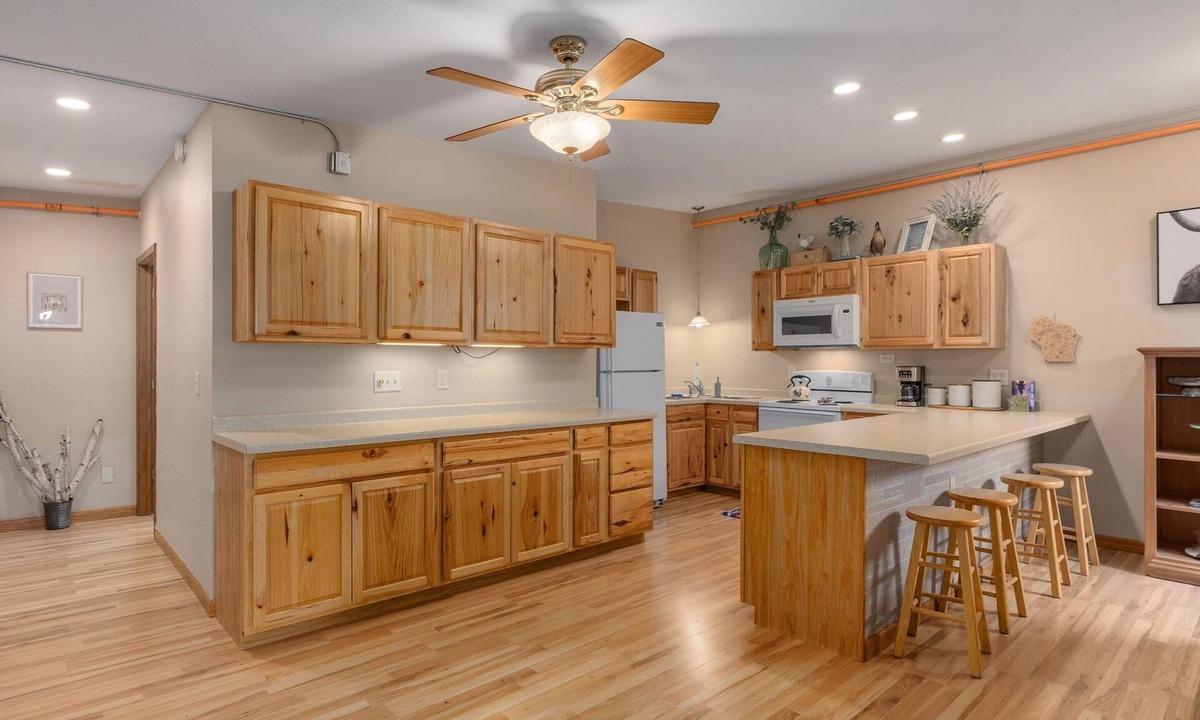 Pepin Condo | 3BR Condo Near Lake Pepin w/2 Kitchens - Lantern Condos