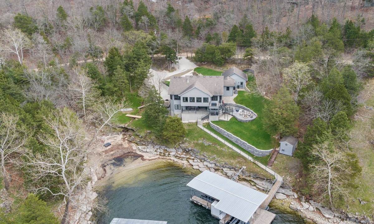Rocky Mount House | 4BR Lakefront Home, 211’ Shoreline, Sunset Views, 4 MM on the Gravois Arm.