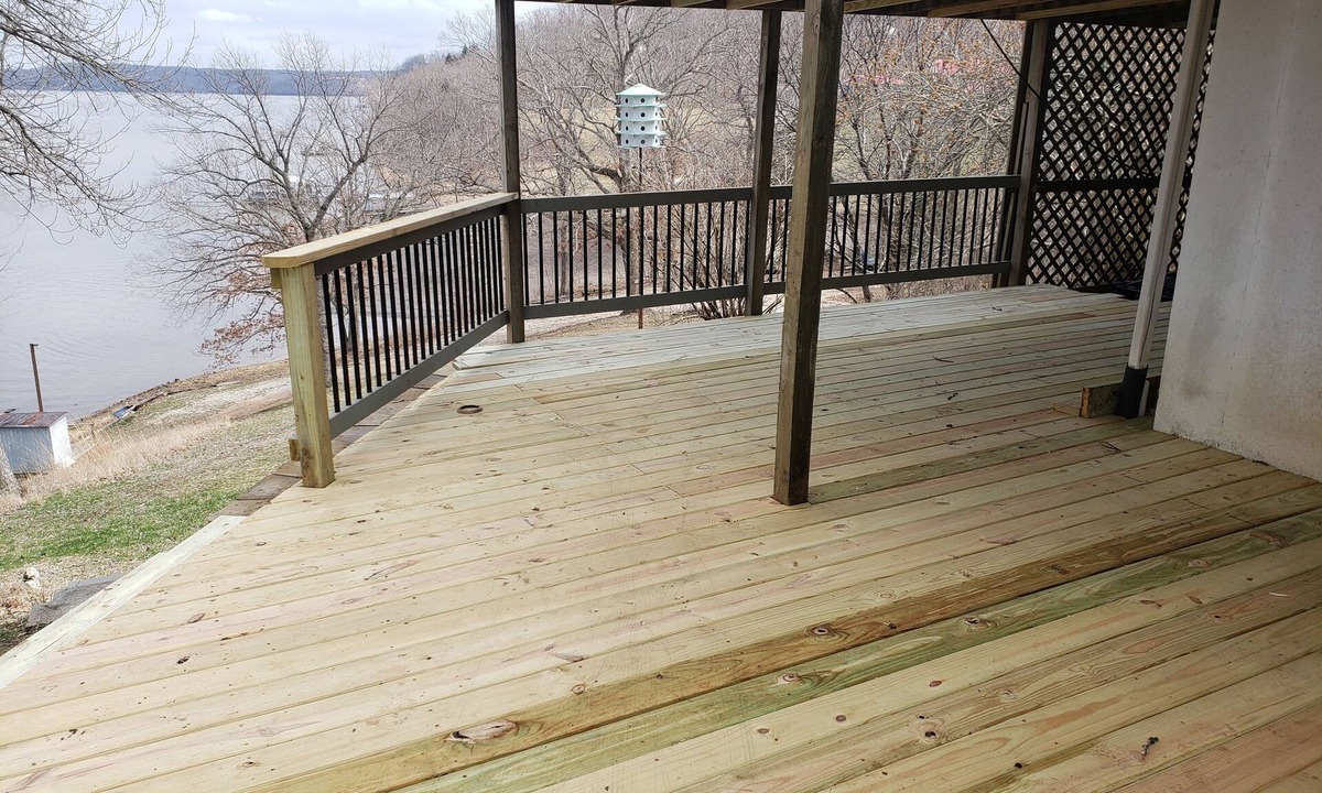 Edwards House | 5-bedroom house in Edwards with AC, WiFi,lakefront, beautiful view, private dock