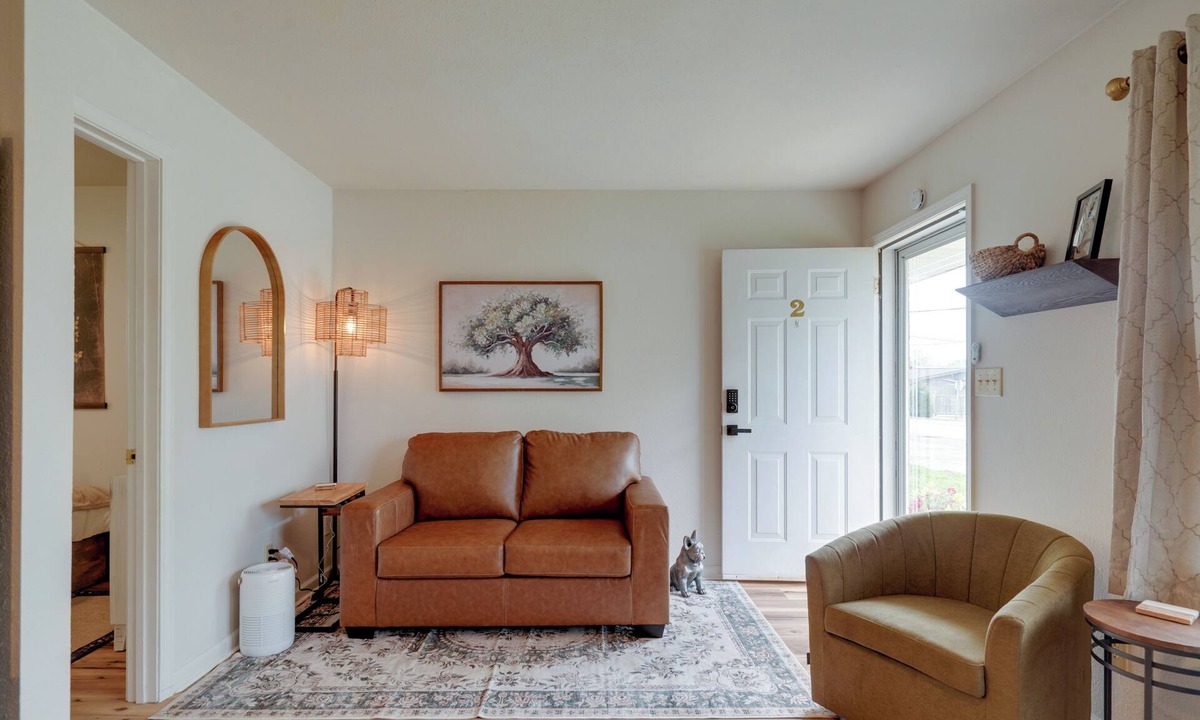 Ironton Condo | 5 Mi to Elephant Rocks State Park Condo