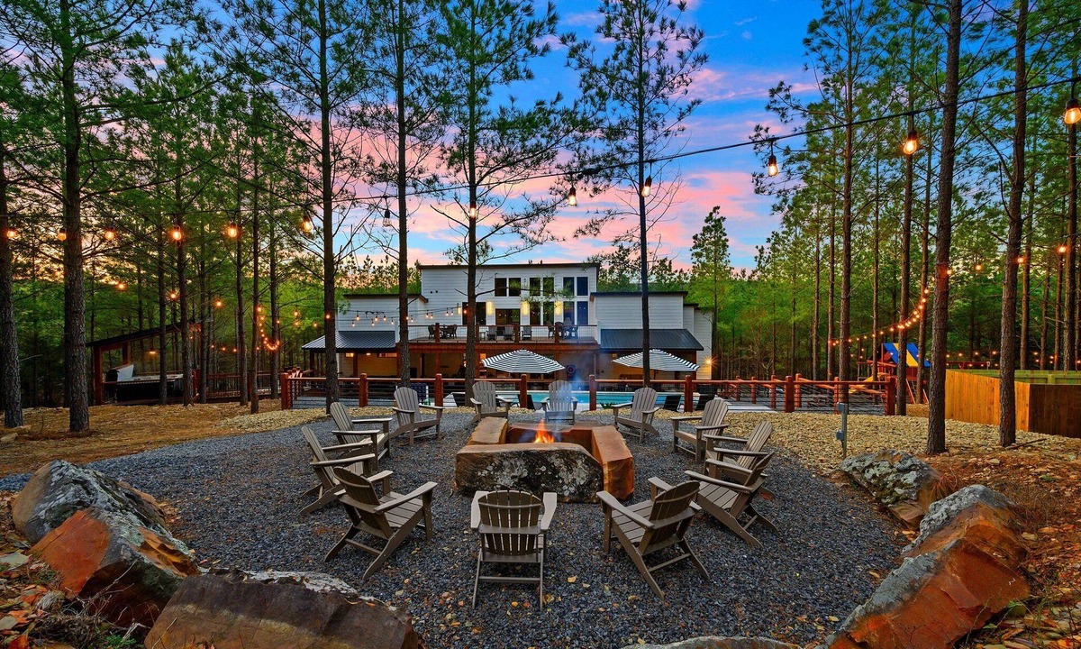Pickens Cabin | 8 Bedroom W/Pool, Playset, Putt-Putt, Game Room, ATV Access