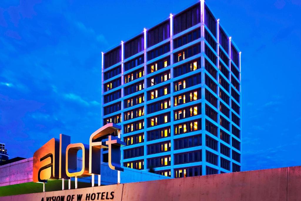 Downtown Tulsa Hotel | Aloft by Marriott Tulsa Downtown