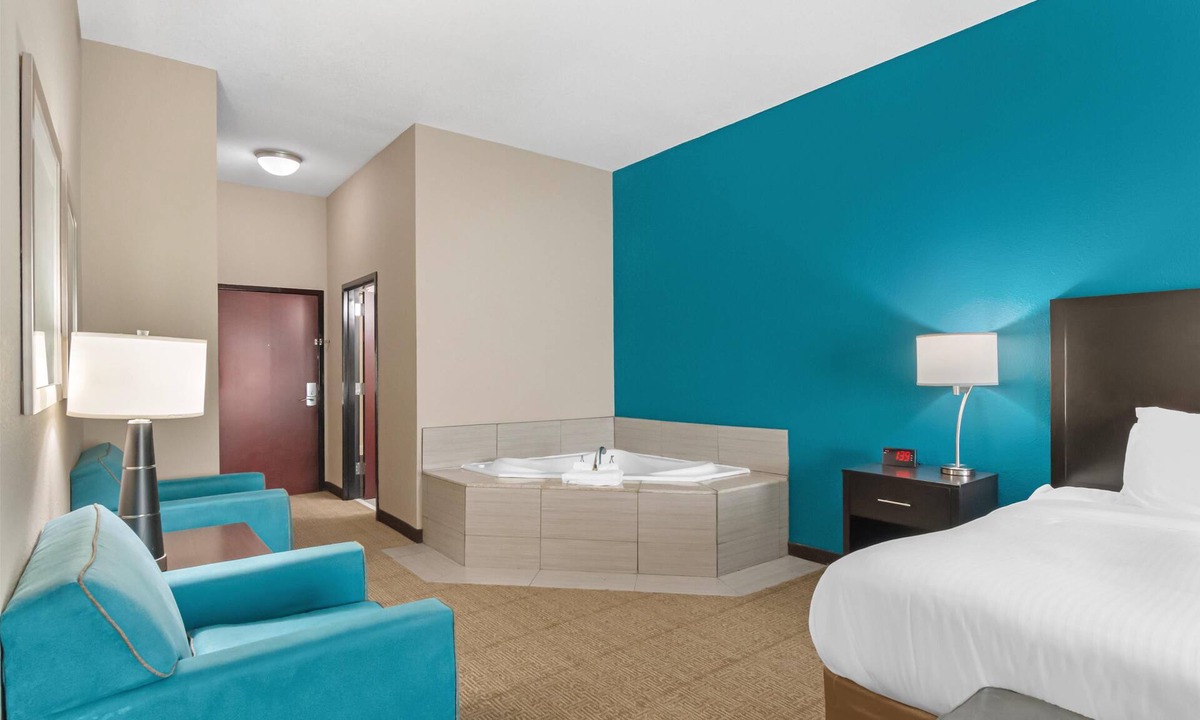 Hiawatha Hotel | Best Western Plus Hiawatha Hotel