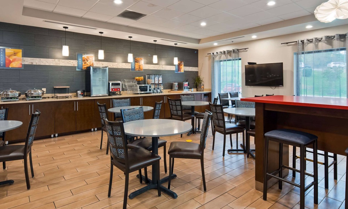 Nashville Hotel | Best Western Plus Sunrise Inn