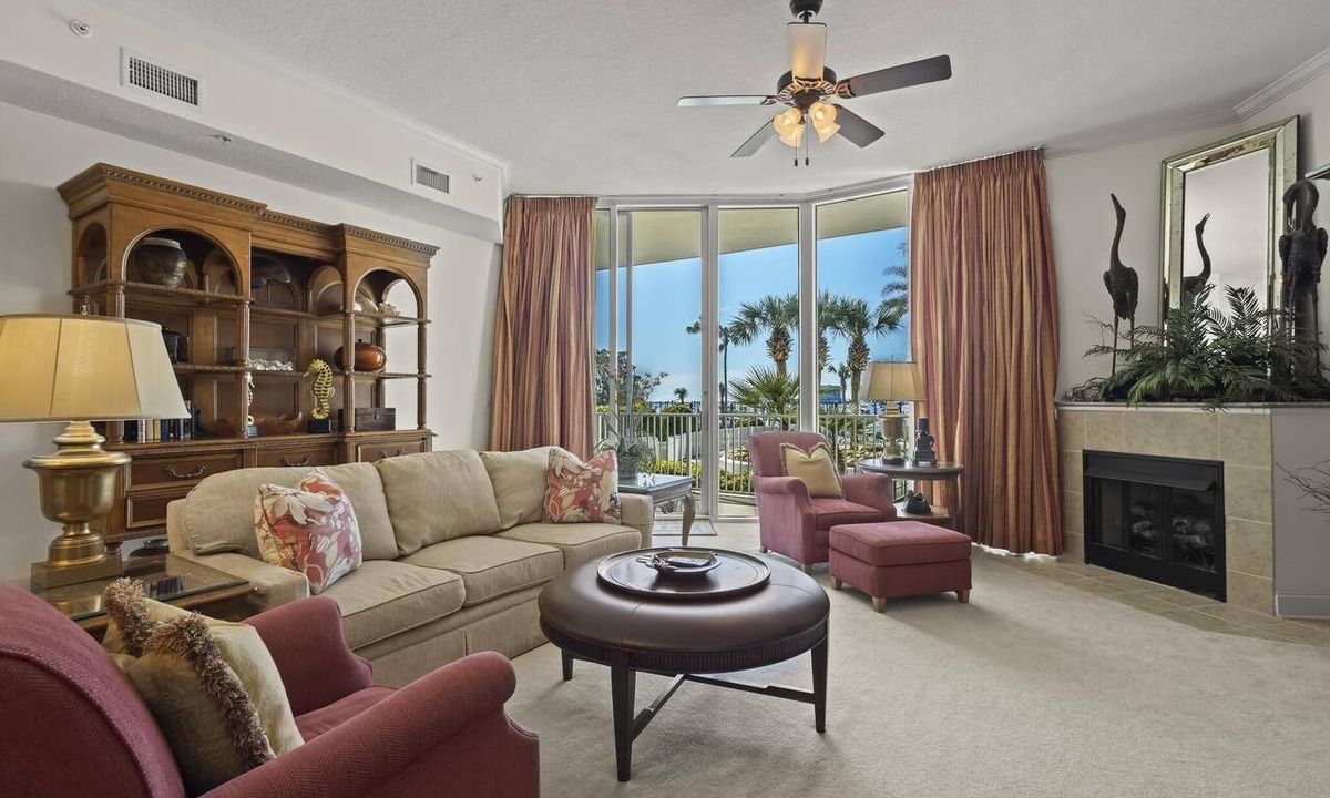 Orange Beach Condo | Book Now for a Vacay~Best Pool Around~3 Bedrooms & Stunning Views!