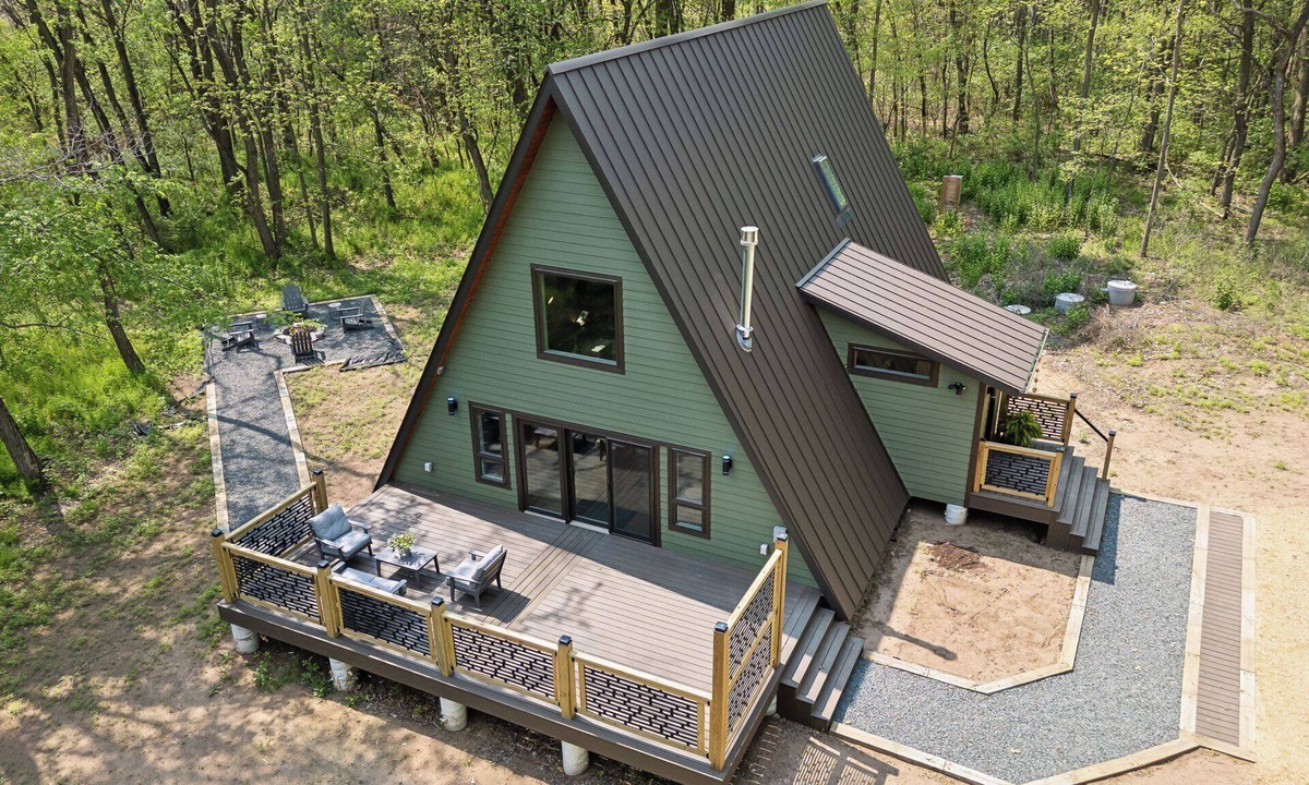Pepin Cabin | Brand NEW build. A-frame 2bed+/2bath. Nature paradise. Pepin, WI.