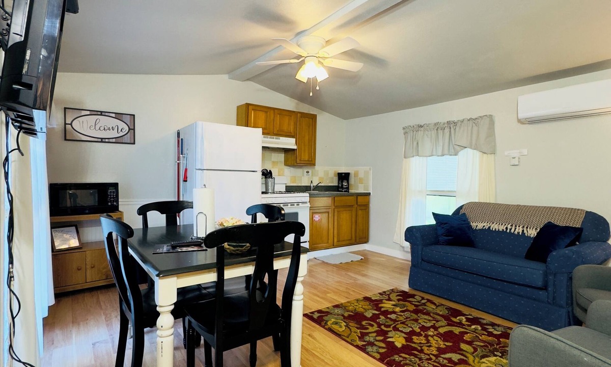 Richland House | Cabin 7 2-bedroom house along the Gasconade River on a lovely Campground Resort