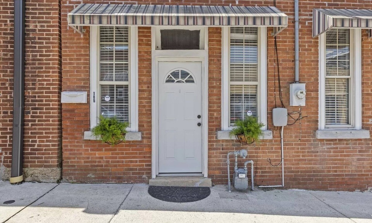 Smithville Condo | Charming 1918 Historic Condo