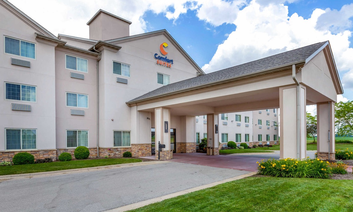 Burlington Hotel | Comfort Suites Burlington