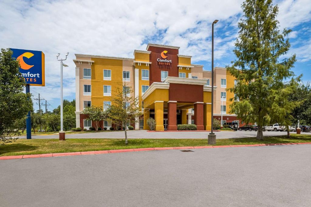 Denham Springs Hotel | Comfort Suites Denham Springs