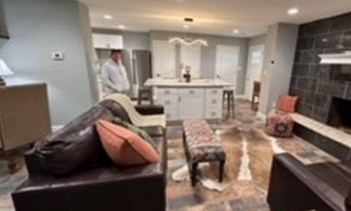 Jones Mills Condo | Country setting, only 20 minutes to downtown Hot Springs and Oaklawn Racetrack.