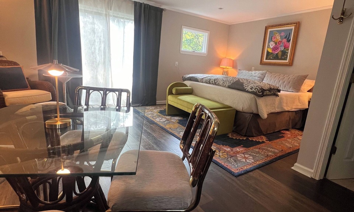 Little Rock House | Cozy 1-bedroom guest house in quiet Robinwood division within Little Rock.