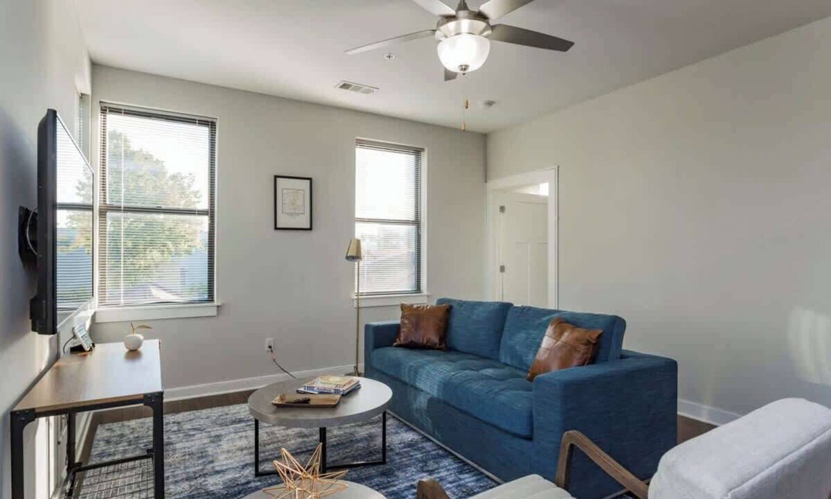 Music Row Apartment | CozySuites TWO Stylish Music Row Condos Nashville