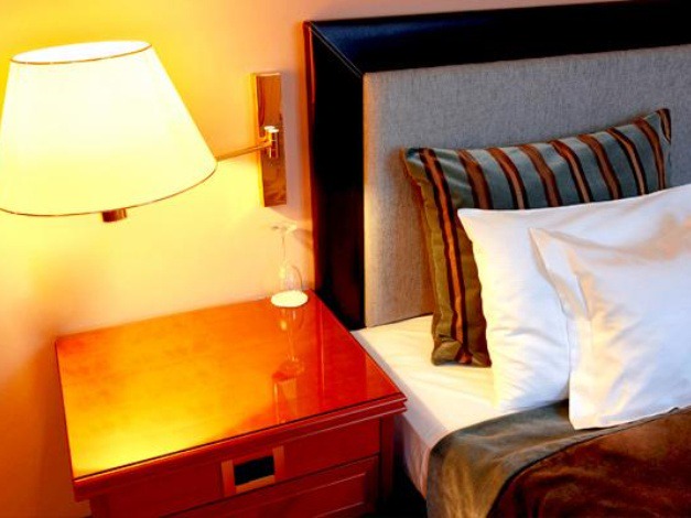 Warrensburg Hotel | Days Inn by Wyndham Warrensburg