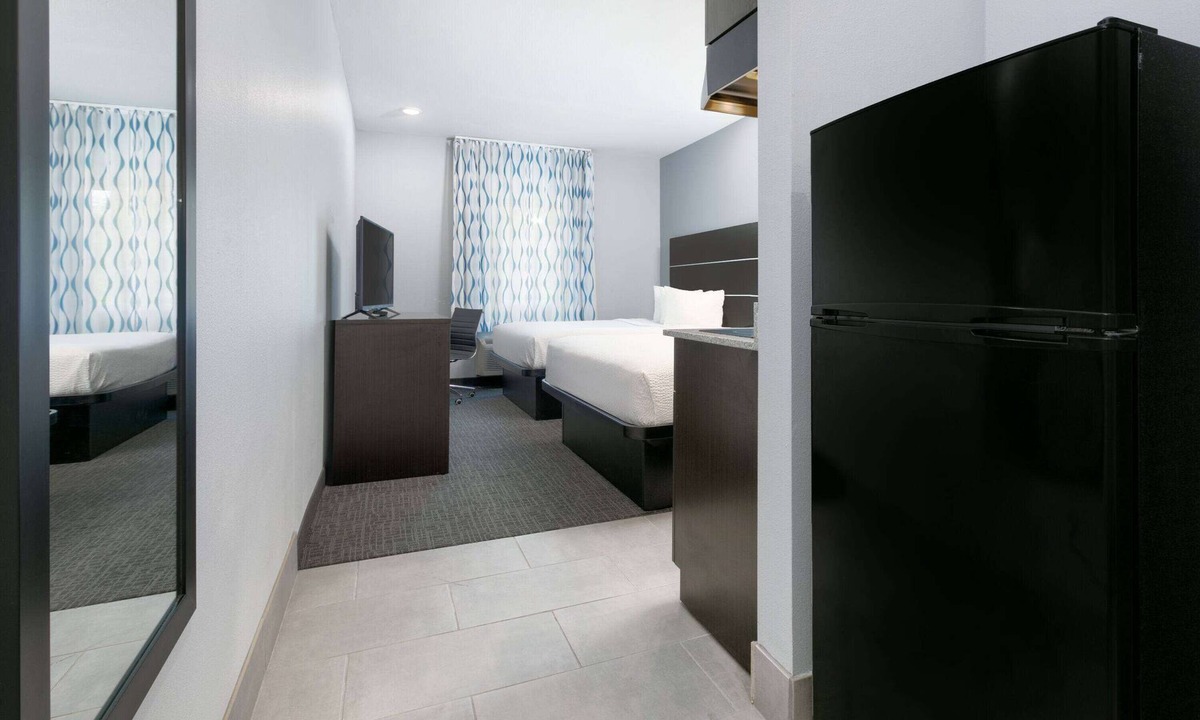 Zachary Hotel | Days Inn by Wyndham Zachary LA