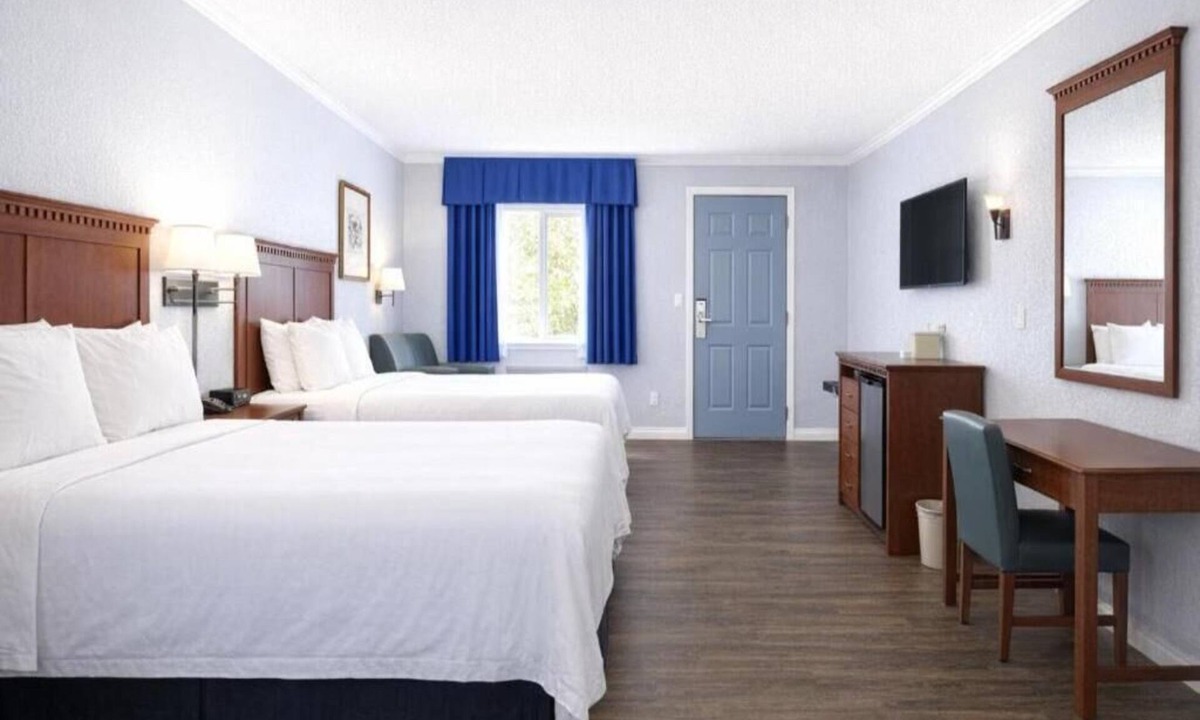 Antioch Hotel | Double Room, two double beds, Non-Smoking
