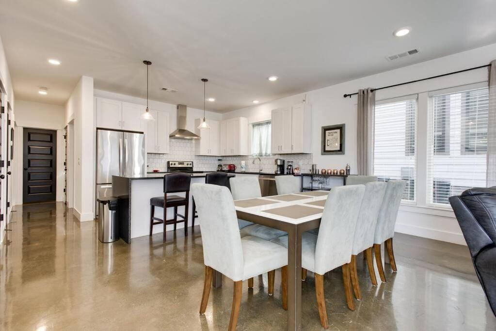 Salemtown House | DTNashville GermantownGetaway4B/3BPerfectLocation!