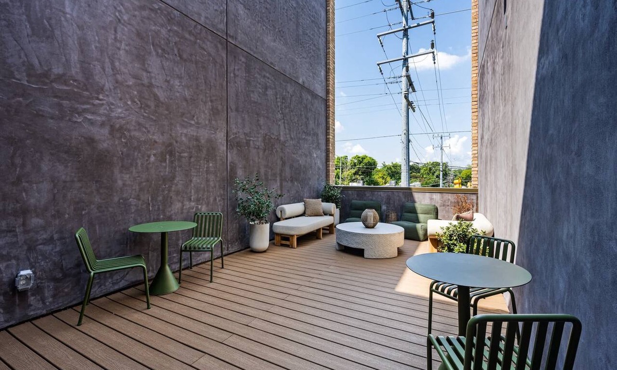Inglewood Condo | East Nash Condo for 4 with Public Rooftop Near DT!