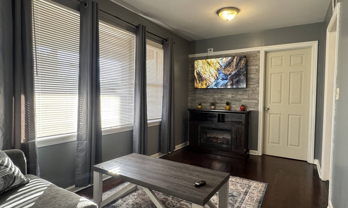 Wichita House | Fantastic 3-bedroom house with AC in friendly Wichita neighborhood