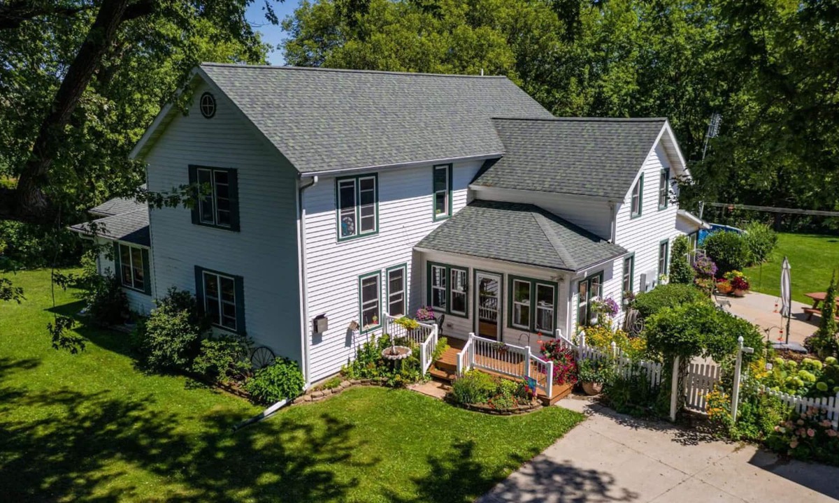 Marshland Other | French Creek Retreat! Vintage modern luxury amidst a wildlife lover's paradise.