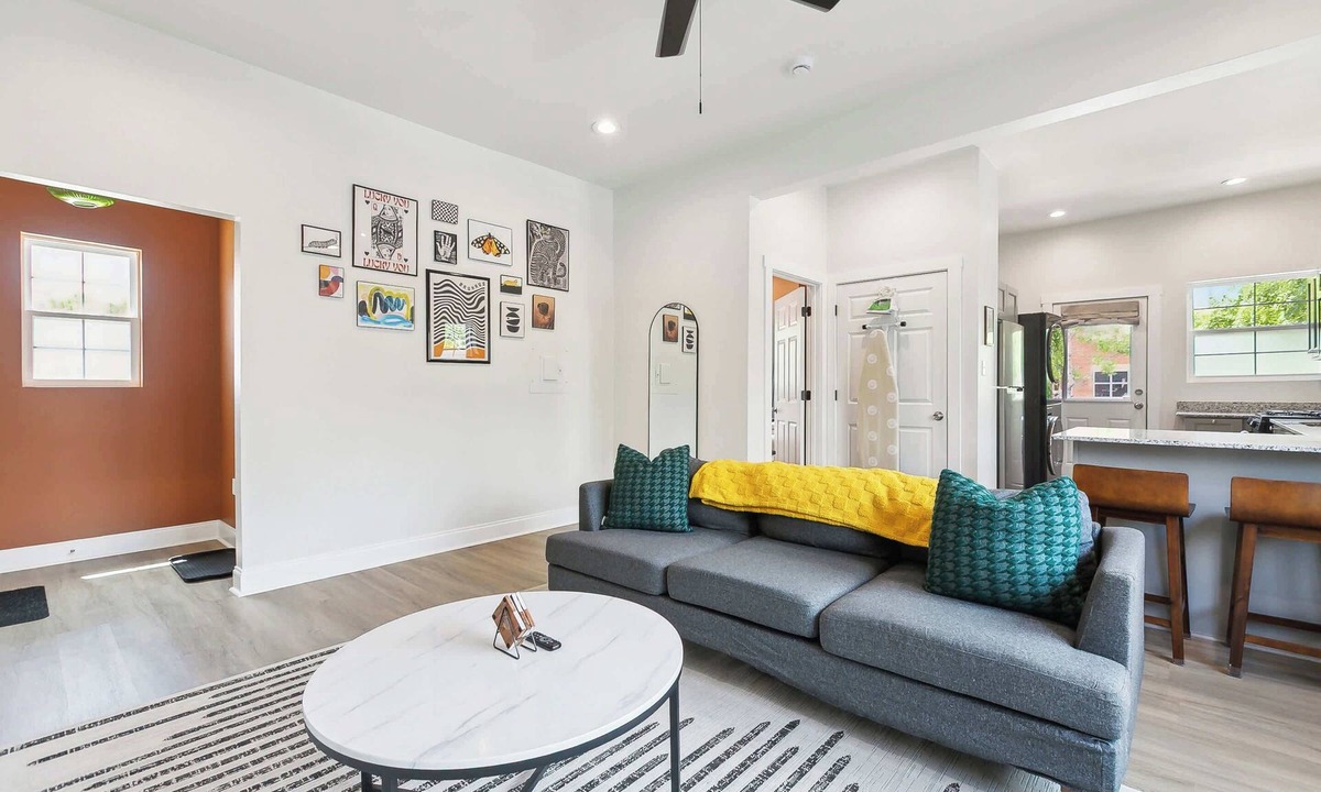Main Street Historic District Apartment | Funky & Fun! 1BR Apartment, Ground Floor