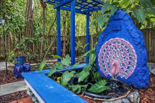 Parkside House | Garden botanical Villa with jacuzzi
