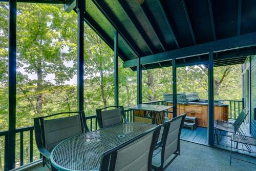 Osage Beach House | Getaway w/Hot Tub in Margaritaville Lake Resort!