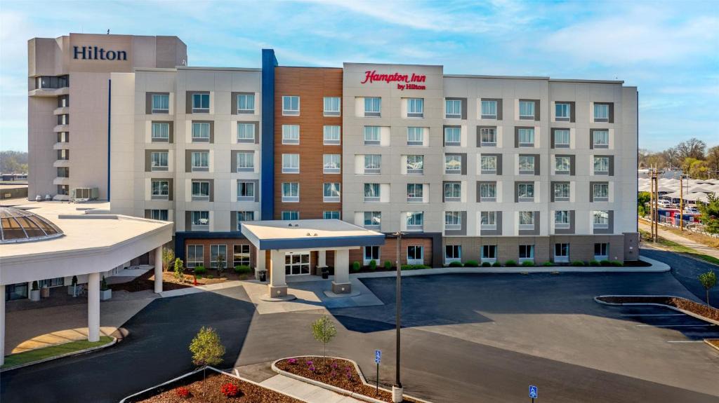 Airport Township Hotel | Hampton Inn By Hilton St Louis Airport