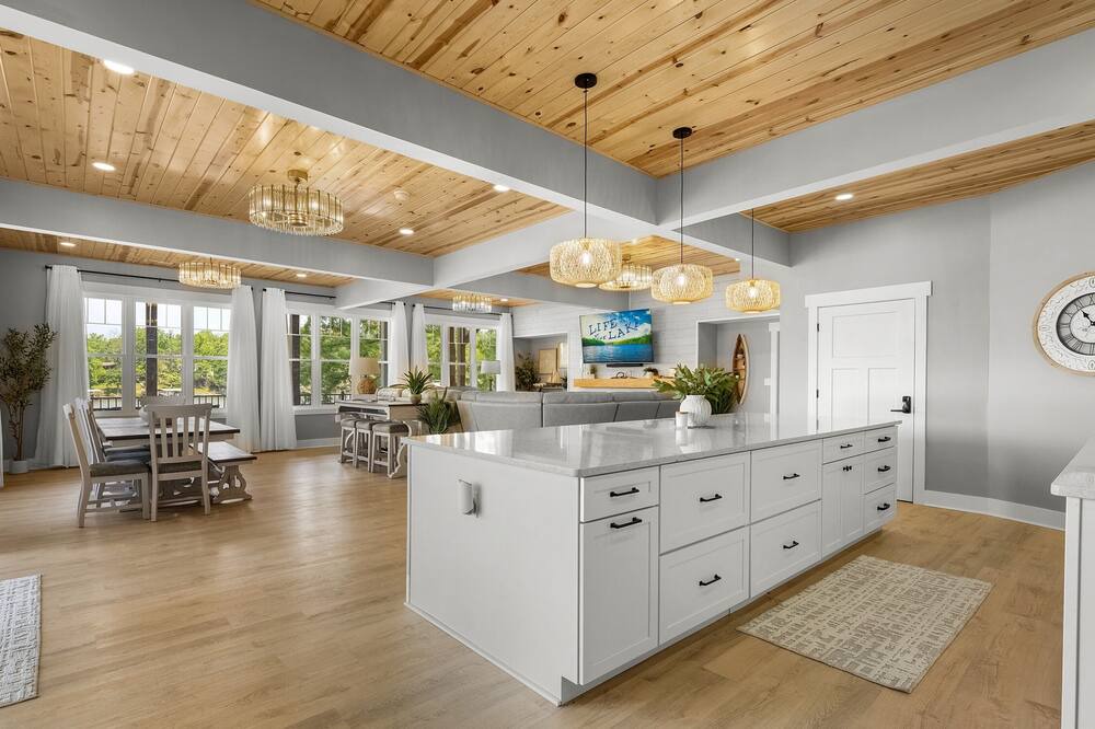 Osage Beach House | Hidden Valley Paradise
