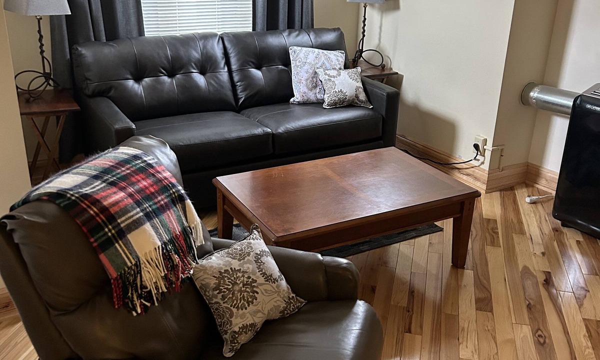 La Crosse House | Jake's Place