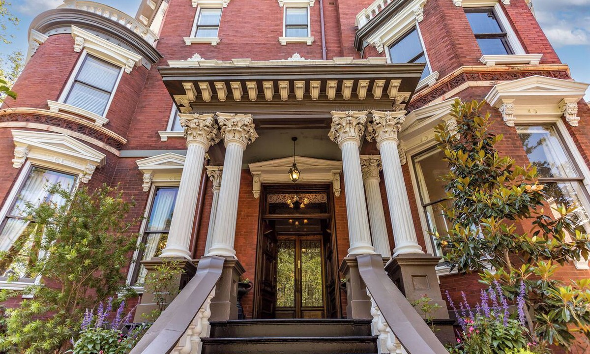 Historic District - North Bed & Breakfast | Kehoe House, Historic Inns of Savannah