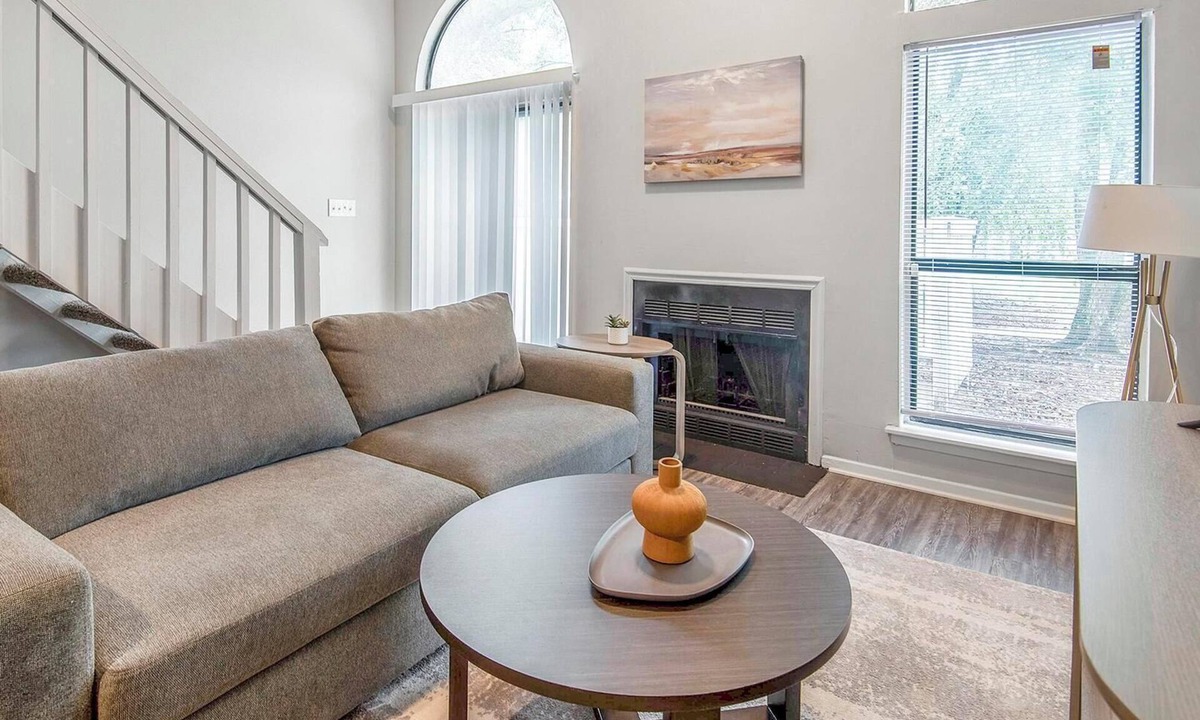 Cordova Apartment | Landing | Amazing 2BD, Gym, Game Room