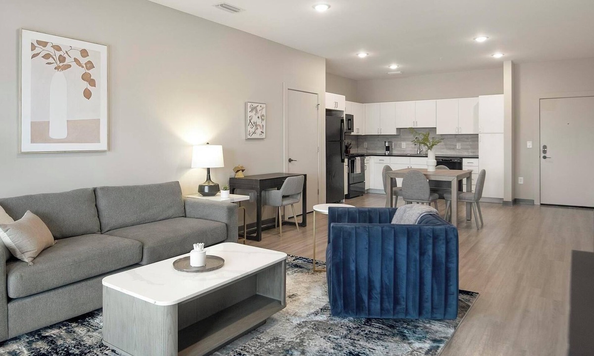 Pinch District Apartment | Landing | Beautiful 2BD, Gym, Yoga Studio