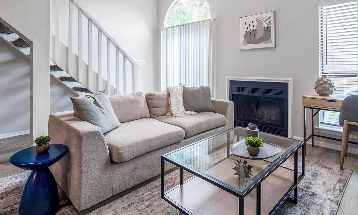 Cordova Apartment | Landing | Incredible 2BD, Gym, Clubhouse
