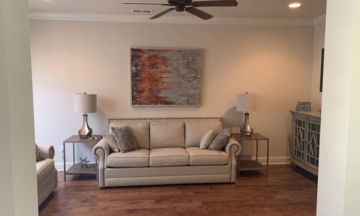 Oxford Condo | *Little Oak* *NEW* Oxford Condo 2 Miles From Campus - Fieldstone Farms