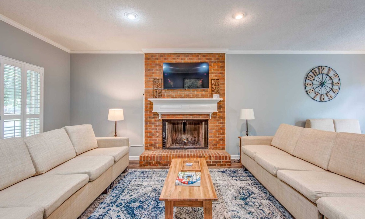 Cordova House | Mins to Shelby Farm Park! - Comfy in Cordova