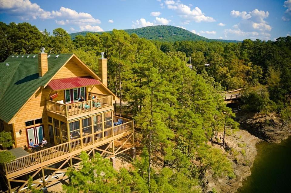 Mount Ida House | Mountain Harbor four Bedroom cottage on the lake