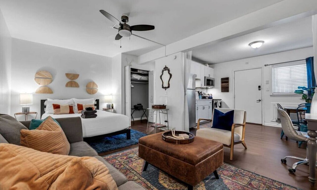 Melrose Condo | Near 12th South | Pool | 3 mi. to Broadway