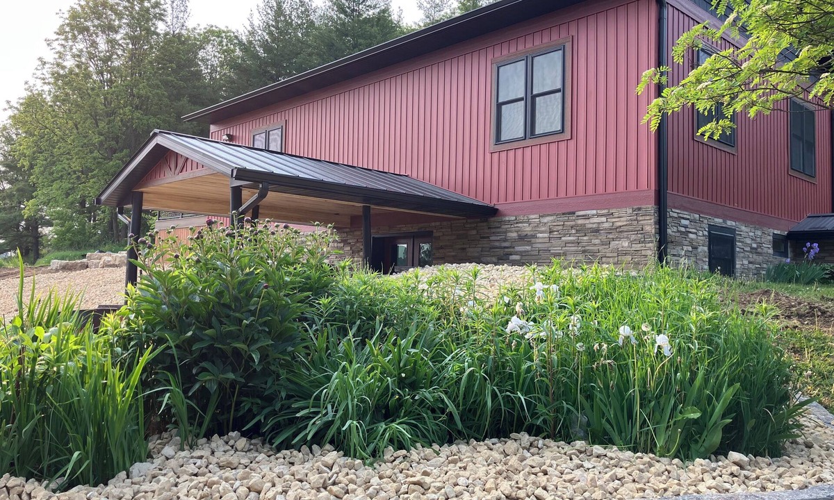 Viola House | NEW 4-bedroom house , VIOLA SUITE SPOT check out the GREAT rates for 2025