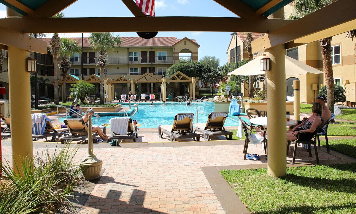 Florida Central Atlantic Coast Resort | *Newly Renovated* Cozy Two Bedroom Resort Condo Very close to DISNEY