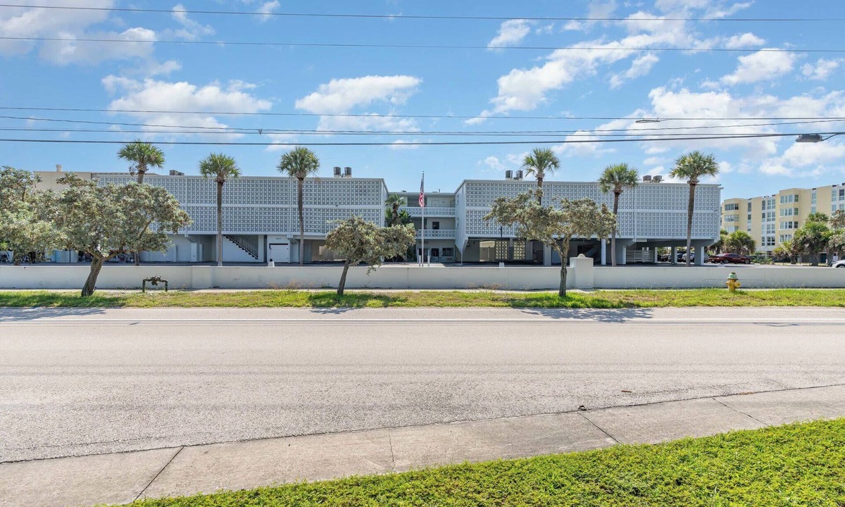 Cocoa Beach Condo | Oceanfront Complex & Beach Access! Atlantique 301
