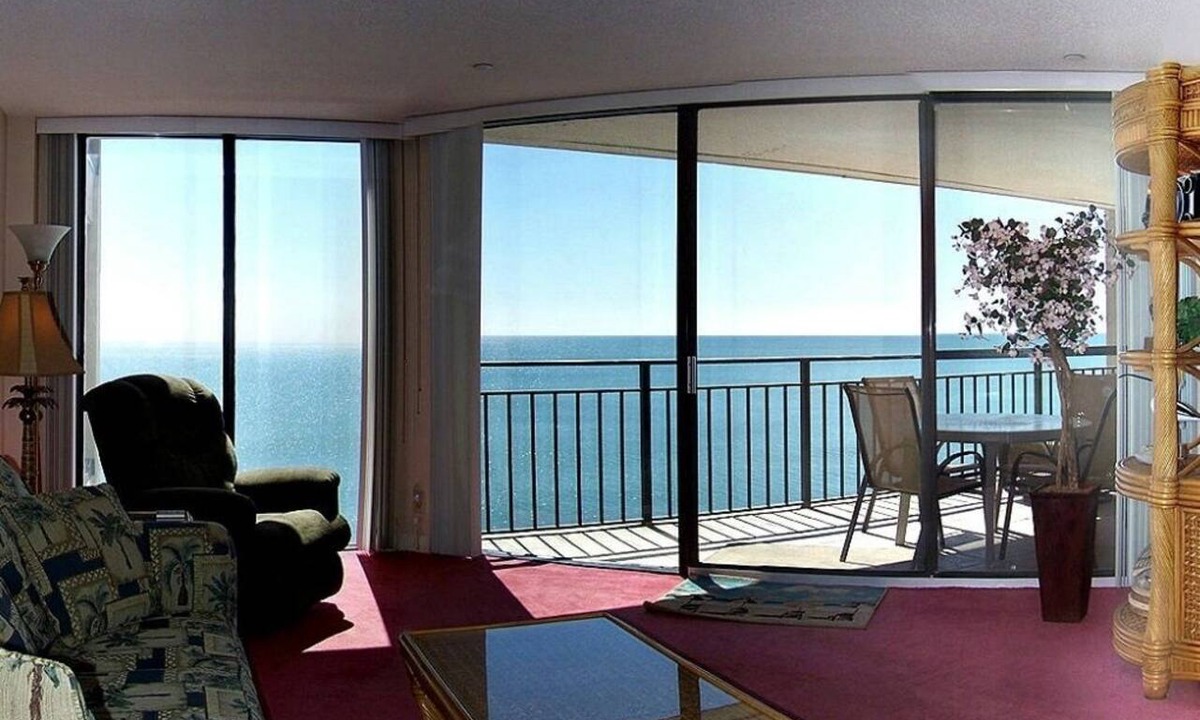 Garden City Condo | Oceanfront Surfmaster 810! 8th Flr Views, Pools, Hot Tubs & Free Parking Passes